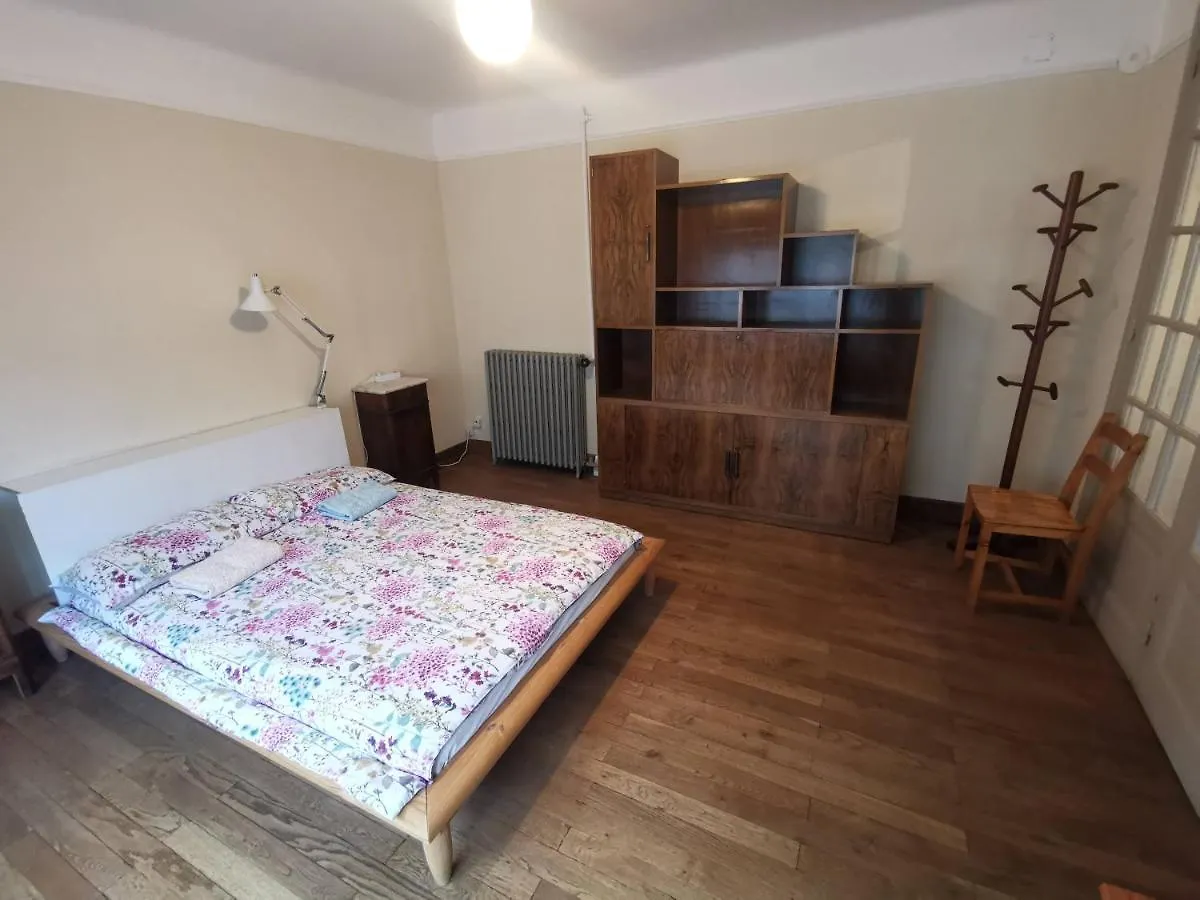Appartements Au Bord De La Riviere Modane Apartment