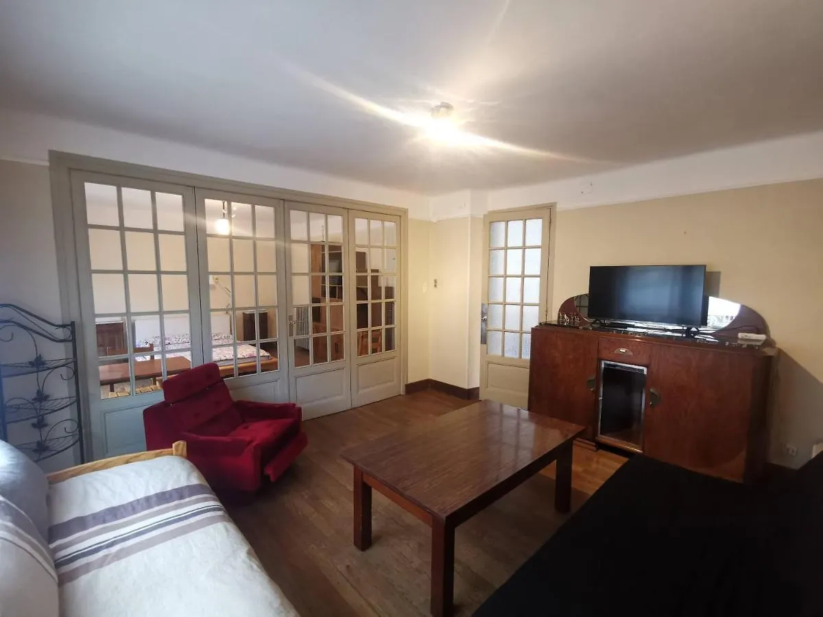 Apartment Appartements Au Bord De La Riviere Modane
