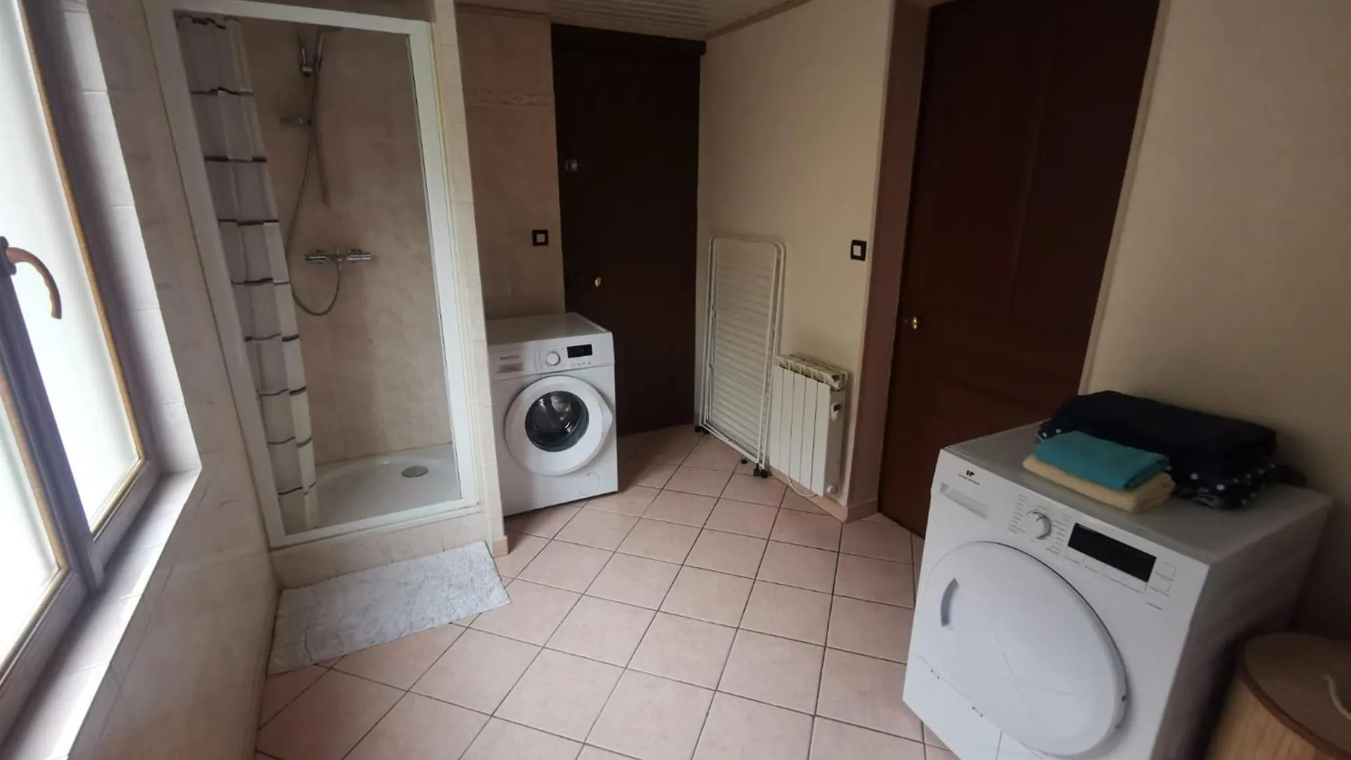 Appartements Au Bord De La Riviere Modane 0*,